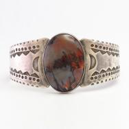 Vintage Navajo Stamped & Filed Cuff w/PetrifiedWood  c.1940～