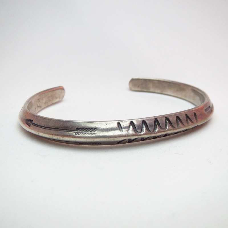 Antique Arrow Stamped INGOT Triangle Cuff  c.1920