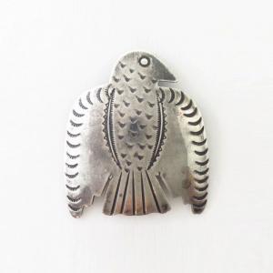 Antique Navajo Thunderbird Shape Stamped Silver Pin  c.1930～