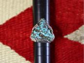 【Dan Simplicio】Zuni Small Ring w/Gem Turquoise Nugget c.1940