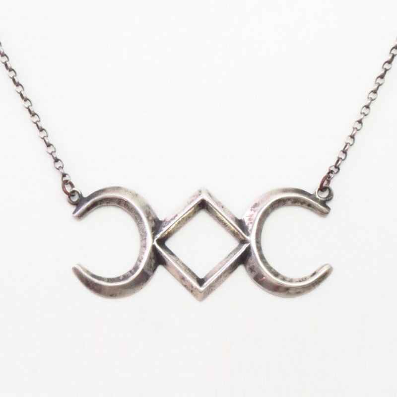 【NAVAJO GUILD】Vintage Sandcast Top Silver Necklace c.1945～