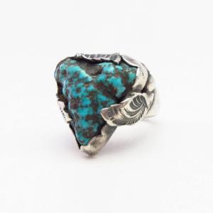 【Dan Simplicio】Zuni Small Ring w/Gem Turquoise Nugget c.1940