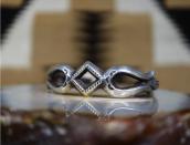 Vintage Navajo Stamped Sandcast Silver Cuff  c.1940～