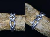 Vintage Navajo Stamped Sandcast Cuff in Silver  c.1940～