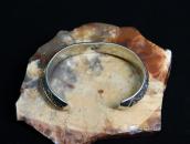【Jack Adakai】Navajo Vtg Extra Heavy TriangleWire Cuff c.1960