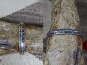 【Jack Adakai】Navajo Vtg Stamped Triangle Wire Cuff  c.1960