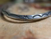 Antique Navajo 卍 Stamped Narrow Triangle Wire Cuff  c.1930