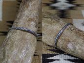 Antique Navajo 卍 Stamped Narrow Triangle Wire Cuff  c.1930
