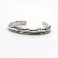 【Mark Chee】Navajo Vtg Triangle Wire Ex. Small Cuff  c.1950～