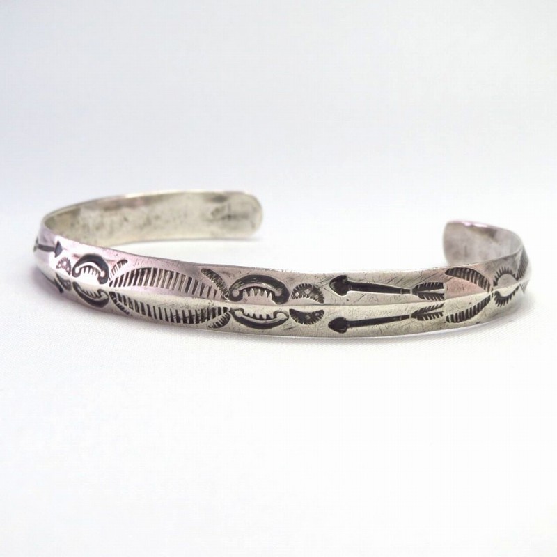 Antique Arrows Stamped Triangle Wire Cuff Bracelet  c.1920～