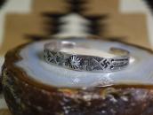 Atq Navajo 卍 Thunderbird & Arrows Stamped Silver Cuff c.1930
