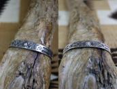 Atq Navajo 卍 Thunderbird & Arrows Stamped Silver Cuff c.1930