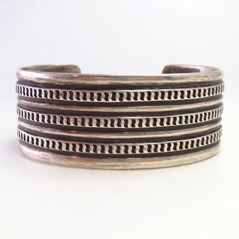 Atq Navajo Chiseled & Stamped Ingot Silver Wide Cuff c.1915～