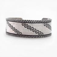 【NAVAJO GUILD】Bias Stamped Ingot Heavy Silver Cuff c.1940～