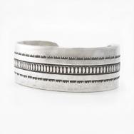 【NAVAJO GUILD】Banded Stamped Heavy Ingot Silver Cuff c.1945～