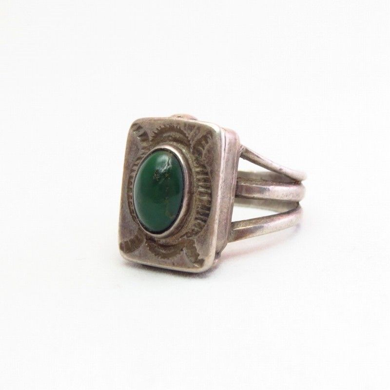 Antique Navajo Silver Pill Box Ring w/Green Turquoise c.1930