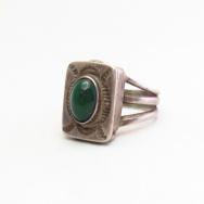 Antique Navajo Silver Pill Box Ring w/Green Turquoise c.1930