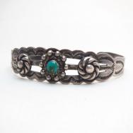 Antique 【IH】 Coin Silver Scalloped Edge Cuff Bracelet c.1930