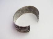 Atq Navajo Chiseled & Stamped Ingot Silver Wide Cuff c.1915～