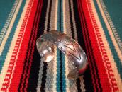 Antique 【Arrow Novelty】 Thunderbird Stamped Cuff  c.1920～