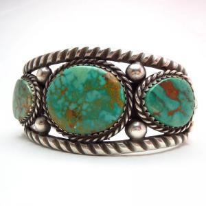 【Austin Wilson】 Heavy Wide Cuff w/3 Royston TQ  c.1950