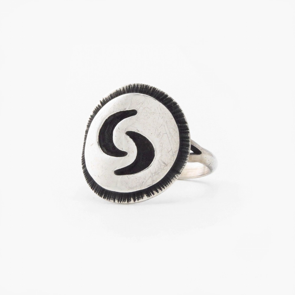 【Bernard Dawahoya】Hopi Hummingbirds Overlay Ring c.1960