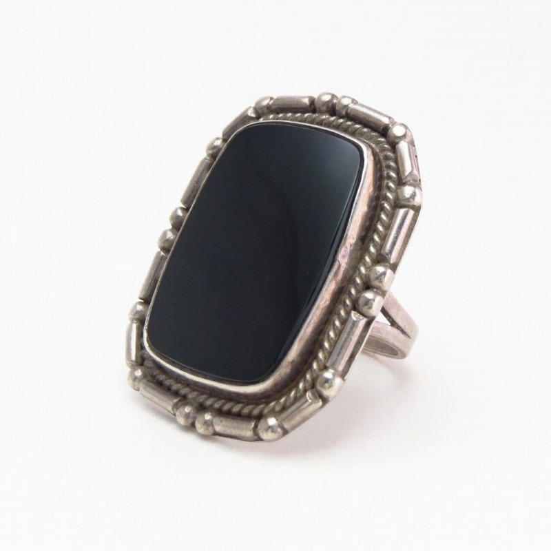 【GARDEN OF THE GODS】 Atq Silver Ring w/Green Jasper  c.1940