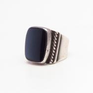【GARDEN OF THE GODS】 Atq Silver Ring w/Black Onyx  c.1940