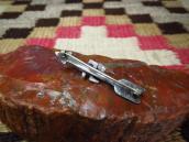 Atq HandMade Arrow & 卍 Shape Silver Small Pin w/TQ  c.1920～