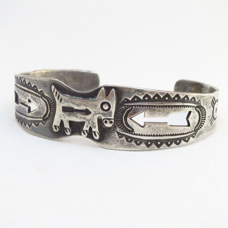 Antique Donkey Patched & Arrow Cutout Cuff Bracelet  c.1930～