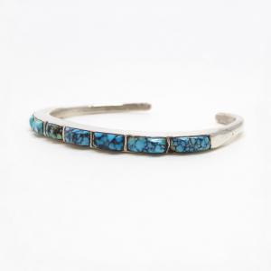 Vtg Zuni Carved Hi-Grade #8 Turquoise Row Narrow Cuff c.1950
