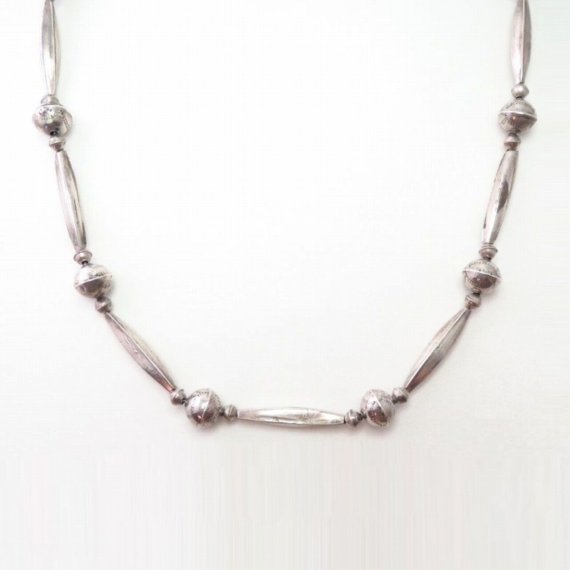 Vtg Stamped "Navajo Pearl" Silver Beaded Necklace  c.1950～