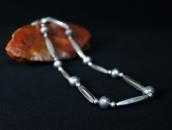 Vtg Stamped "Navajo Pearl" Silver Beaded Necklace  c.1950～