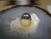 ビンテージ ナバホパールリング 真珠 インディアンジュエリー 卍 刻印 意味 スタンプワーク レディースシルバー指輪