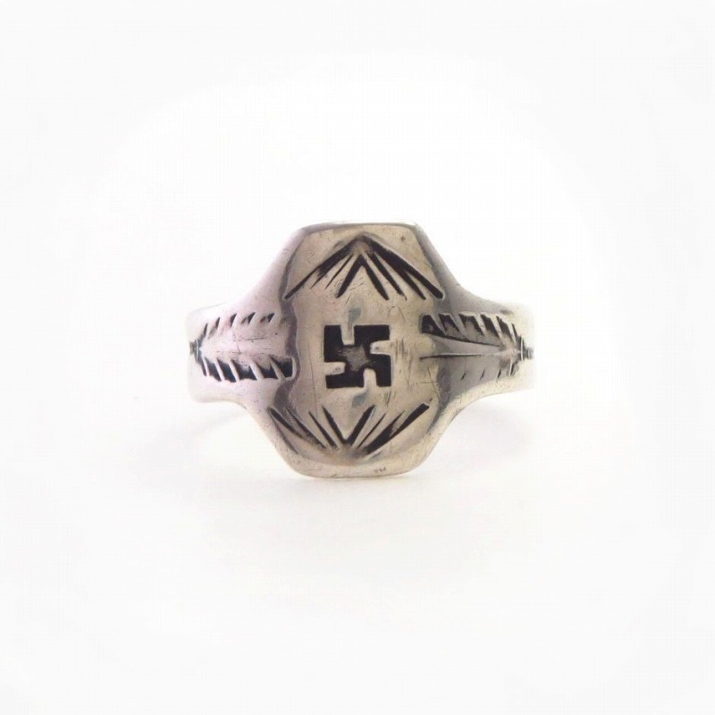 Atq Navajo 卍 & Arrows Stamped Cigar Band Worn Ring  c.1925～