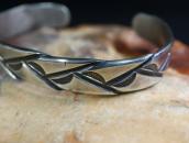 Attr. to【C.G.Wallace T.P.】Basket Stamped Slv Cuff c.1930～ ➁