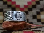 Atq Navajo 卍 & Butterfly Stamped Ingot Silver Cuff  c.1920～