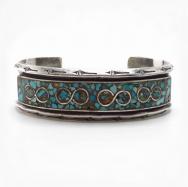 Antique Kewa/SantoDomingo Silver Cuff w/Chip Inlay  c.1940～