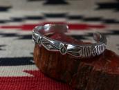 【Thomas Curtis】 Filed & Stamped Heavy Silver Cuff Bracelet