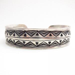 Antique Repoused & 卍 Stamped Silver Cuff Bracelet  c.1910