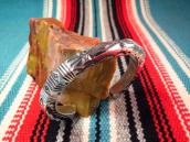 【Thomas Curtis】 Navajo Heavy Square Wire Filed Cuff Bracelet