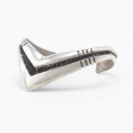 【Charles Loloma】Hopi Tufa-cast and Filed Silver Cuff c.1960
