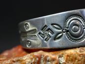 Antique Navajo 卍 & Arrows Stamped Ingot Silver Cuff  c.1925～