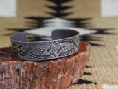 Antique Navajo 卍 & Hearts Stamped Ingot Silver Cuff  c.1925～