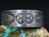 Antique Navajo 卍 & Hearts Stamped Ingot Silver Cuff  c.1925～