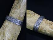 Antique Navajo 卍 & Hearts Stamped Ingot Silver Cuff  c.1925～