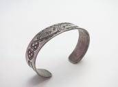 Antique Navajo 卍 & Hearts Stamped Ingot Silver Cuff  c.1925～