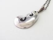 【White Hogan】 Vintage Navajo Overlay Top Necklace  c.1955～