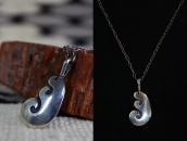 【White Hogan】 Vintage Navajo Overlay Top Necklace  c.1955～