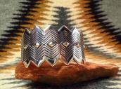 【Thomas Curtis】 ZigZag Edged Stamped Heavy Silver Wide Cuff